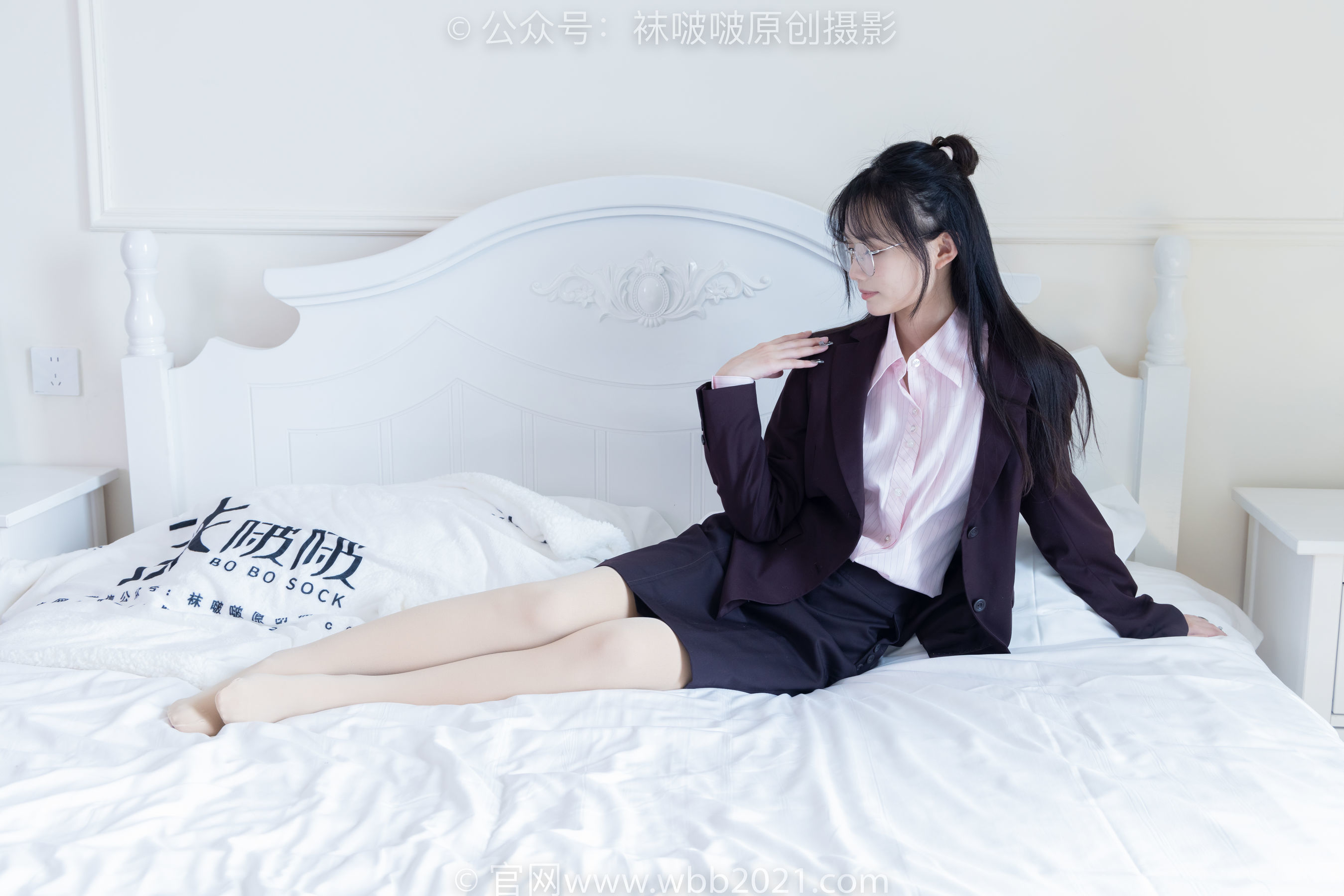 图片[223]-BoBoSocks袜啵啵 No.362 甜甜圈 -两双皮鞋、厚肉丝、厚黑丝、ol制服[230P]-六色网