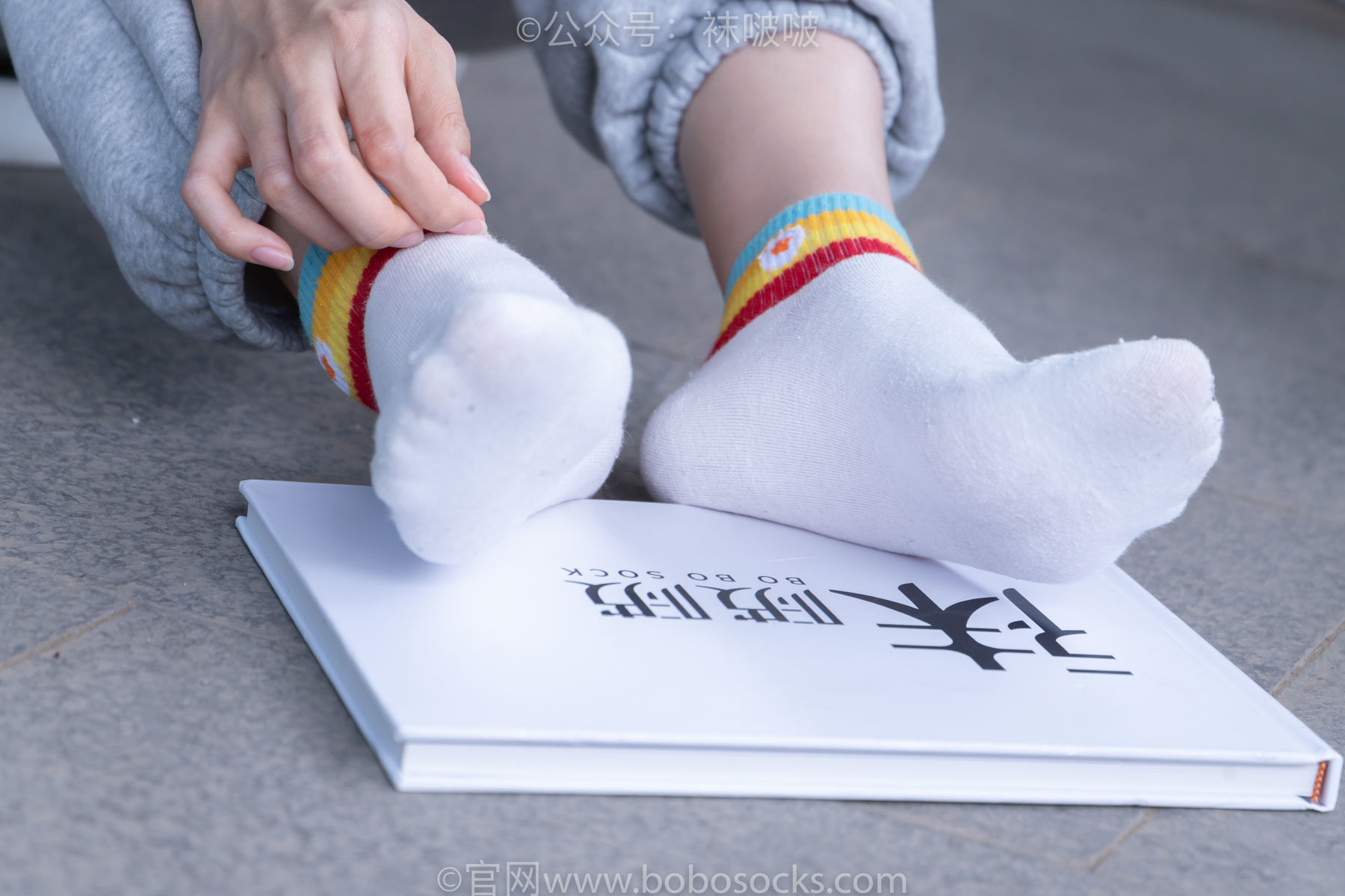图片[84]-BoBoSocks袜啵啵 No.012 泡芙-运动鞋、白棉袜、裸足[132P]-六色网