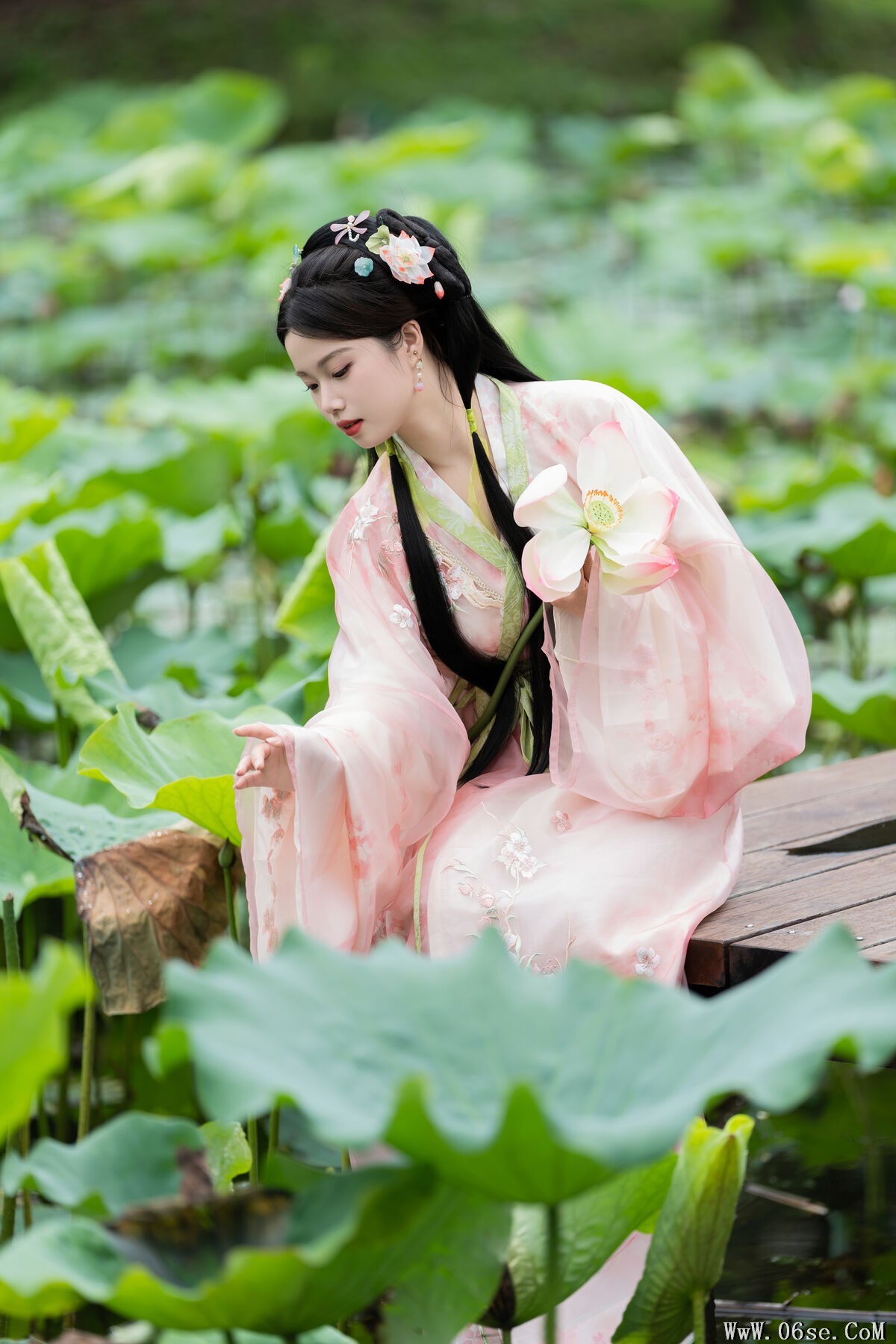 图片[5]-YiTuYu艺图语 Vol.7333 Xi Gua[25P]-六色网