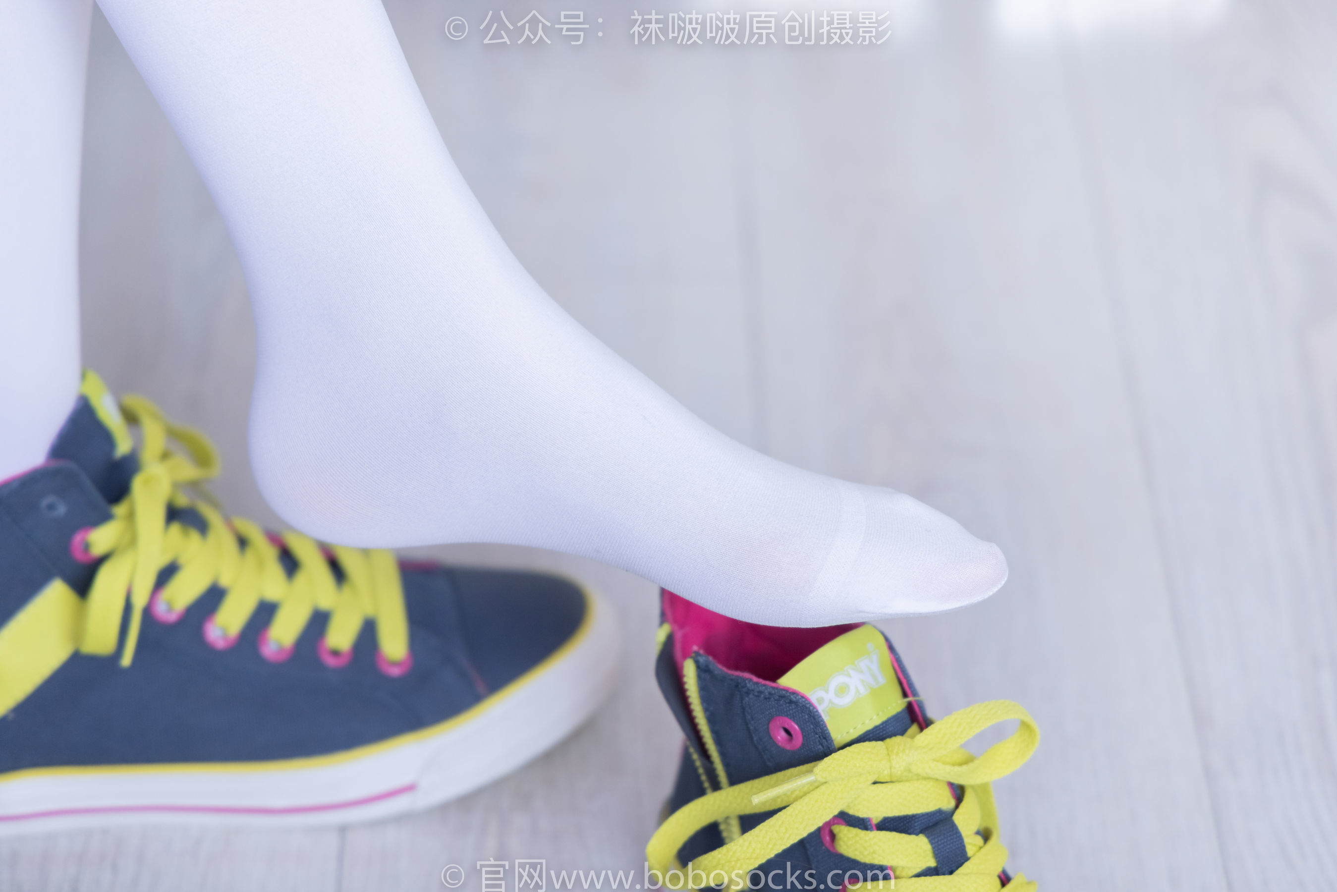 图片[80]-BoBoSocks袜啵啵 No.215 小甜豆-三双帆布鞋板鞋、厚白丝、黑丝[144P]-六色网