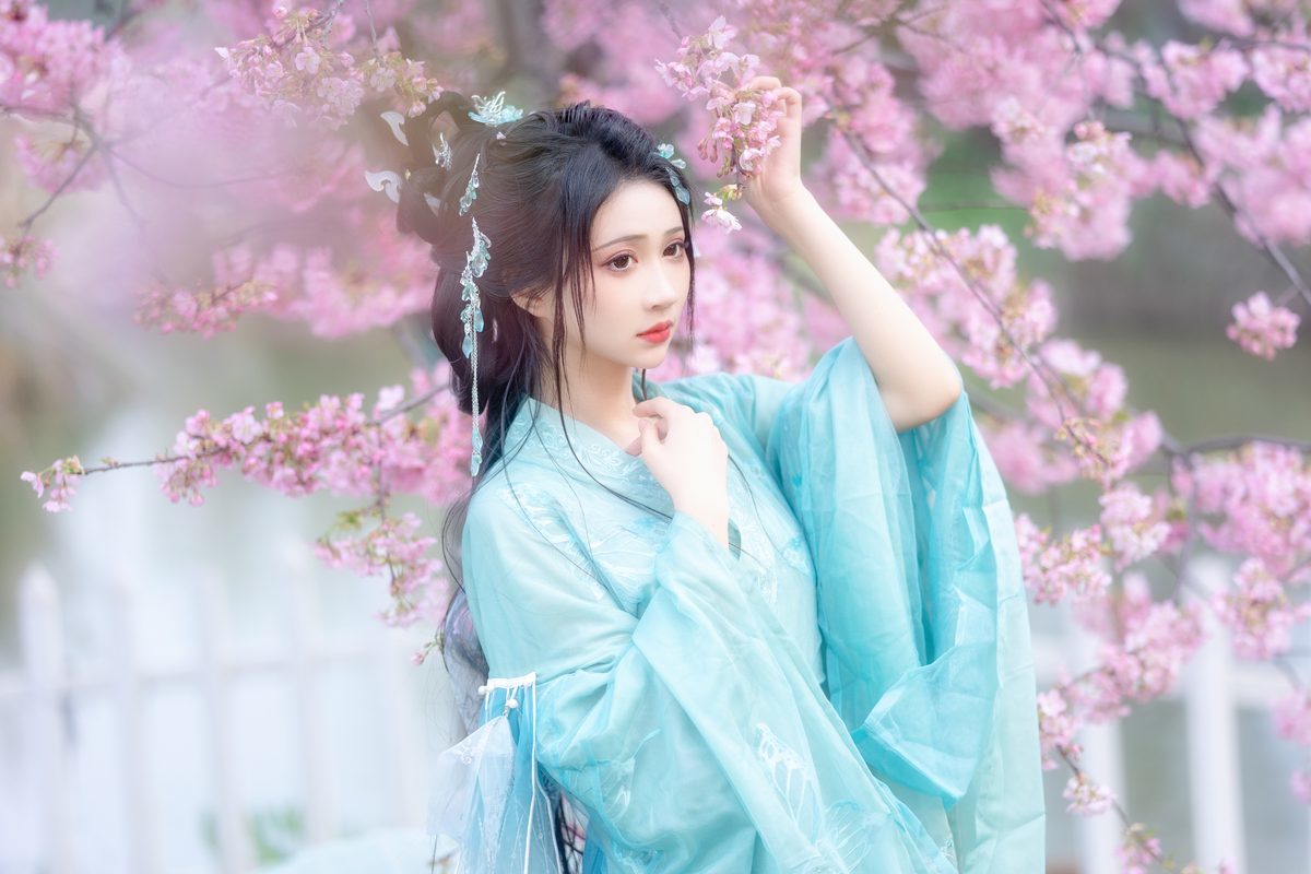 图片[22]-YiTuYu艺图语 Vol.4212 Qi Luo Sheng De Xiao Su Su[29P]-六色网