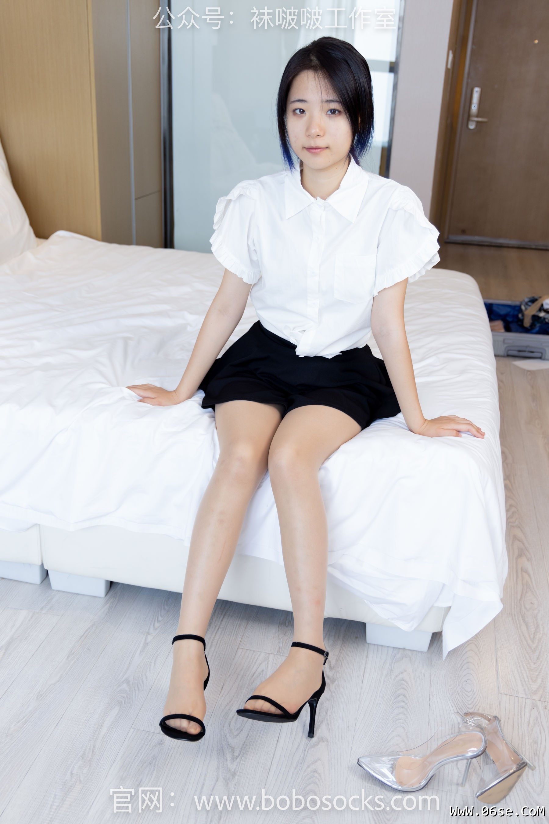 图片[35]-BoBoSocks袜啵啵 No.116 小淳-两双高跟鞋、肉丝、裸足[146P]-六色网