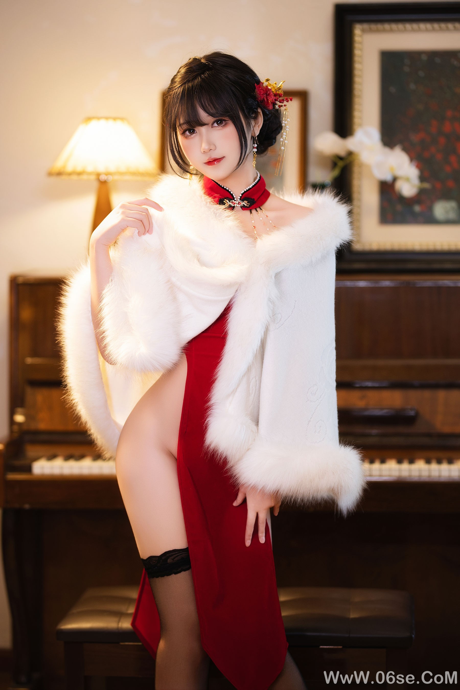 图片[3]-微博妹子三度_69 – 红丝绒旗袍[31P]-六色网
