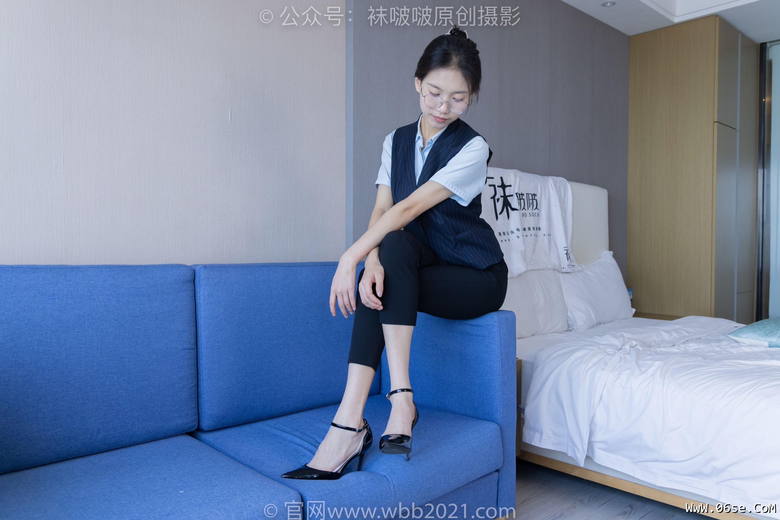 图片[64]-BoBoSocks袜啵啵 No.413 芝士 -高跟鞋、白色吊带船袜、银行制服[145P]-六色网