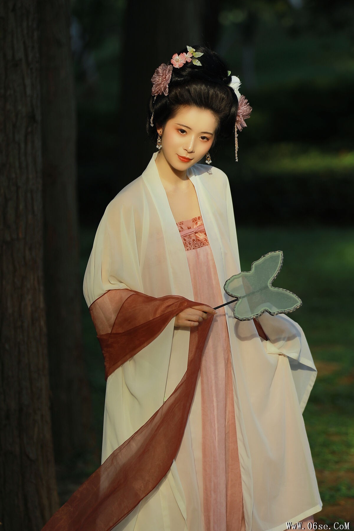 图片[21]-YiTuYu艺图语 Vol.6853 Ruan Yu[24P]-六色网