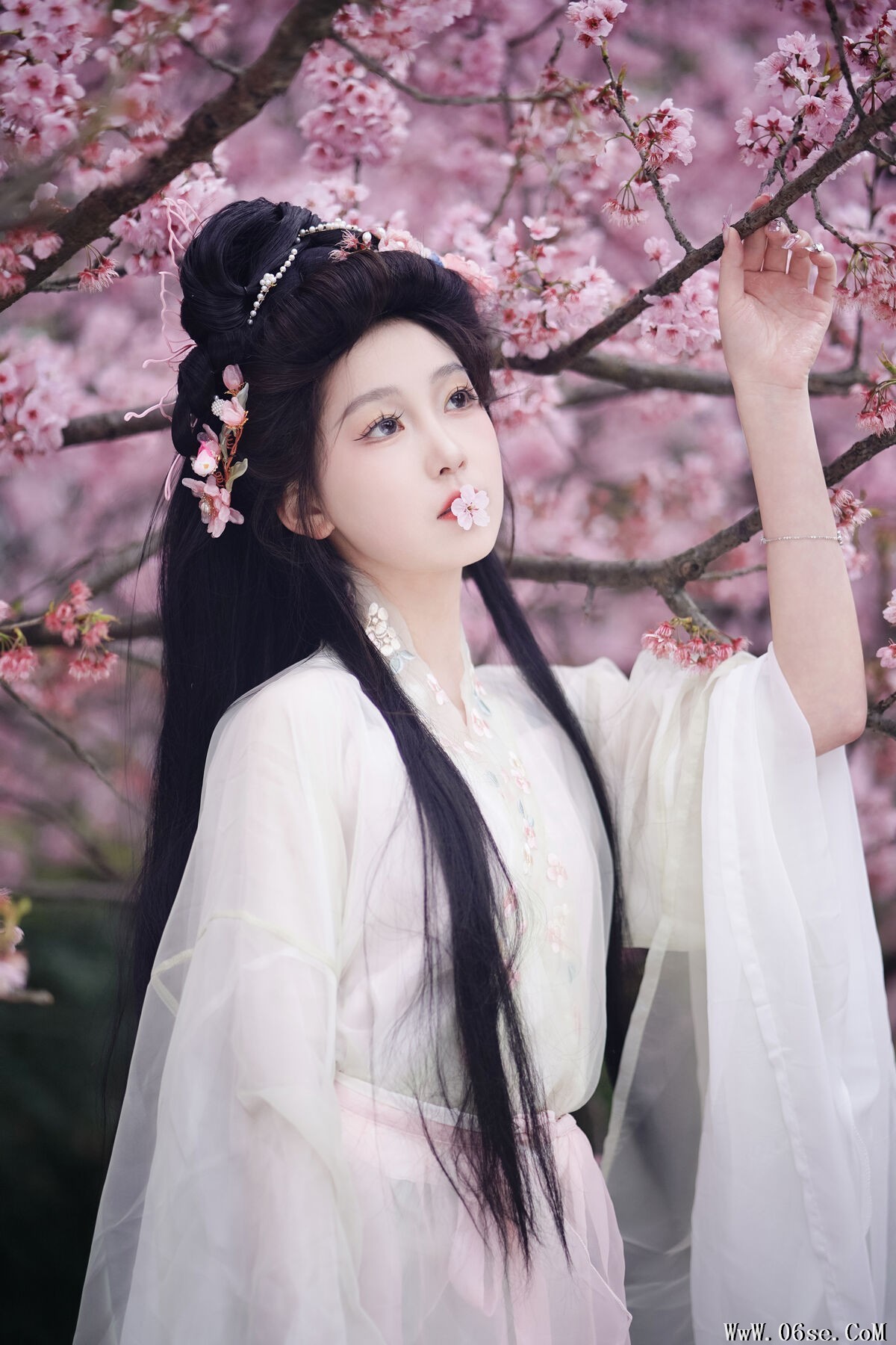 图片[19]-YiTuYu艺图语 Vol.6801 Shu Qian Yi[23P]-六色网