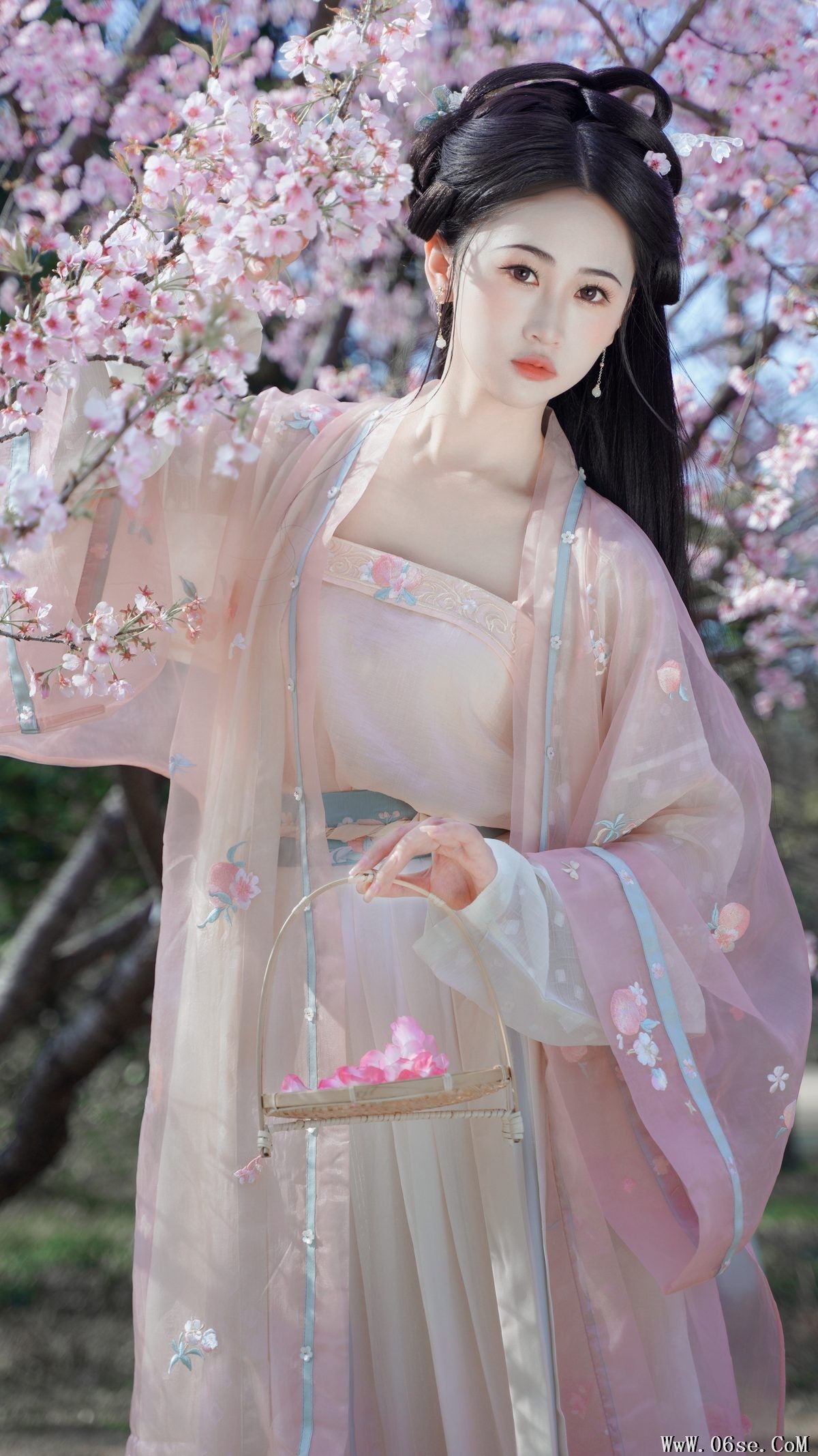 图片[22]-YiTuYu艺图语 Vol.3828 Jiao Yi Zhi Sui Sui[24P]-六色网