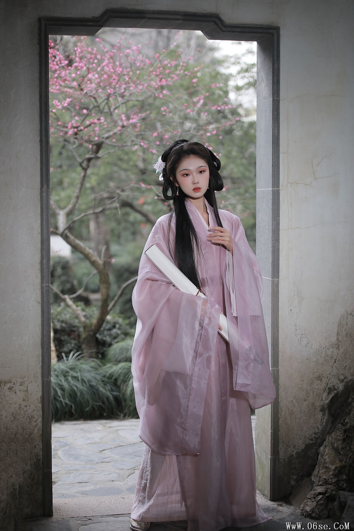 图片[9]-YiTuYu艺图语 Vol.7097 Qin Qin[33P]-六色网