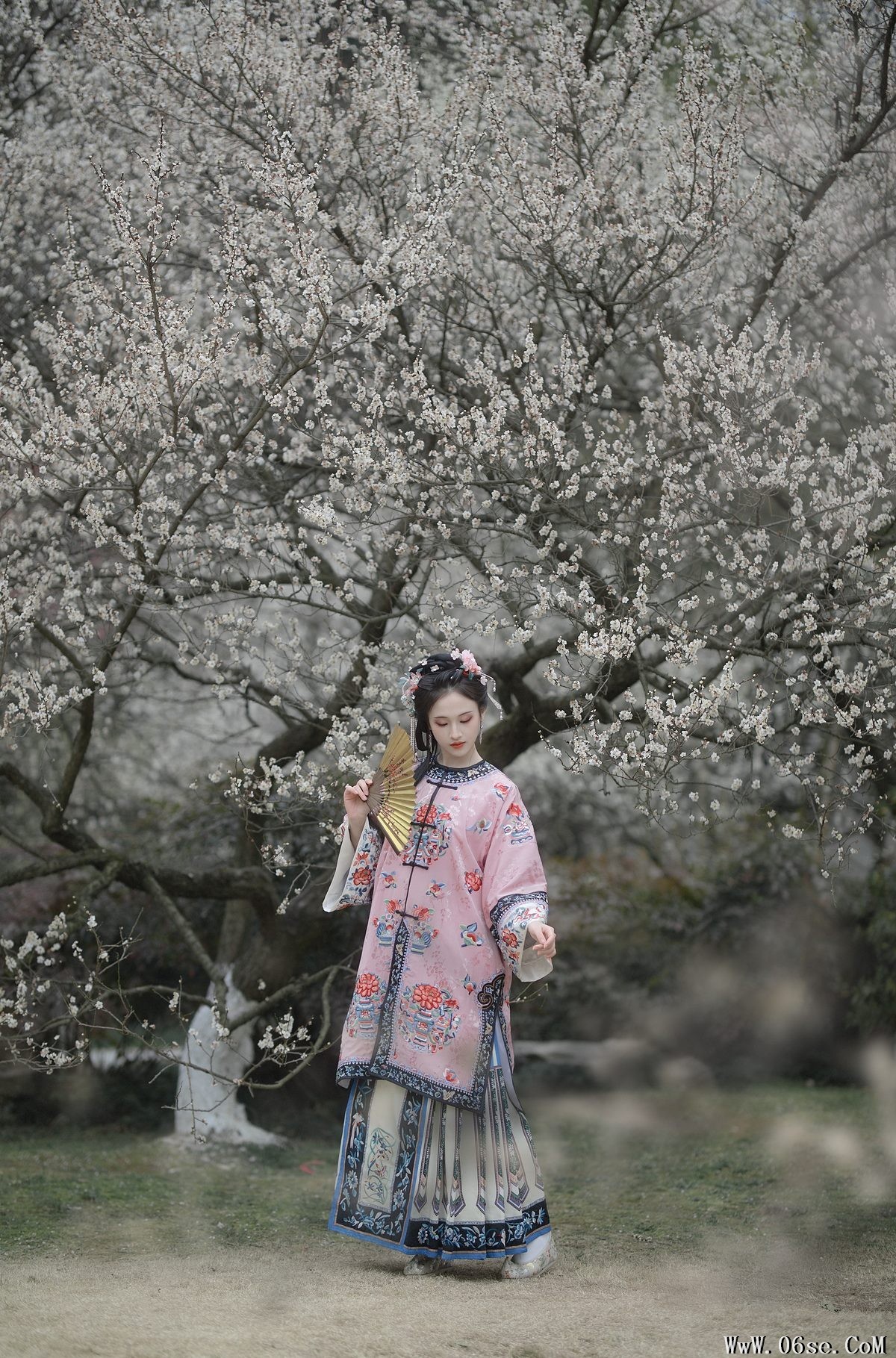 图片[15]-YiTuYu艺图语 Vol.5290 Fang Ting Yu[22P]-六色网