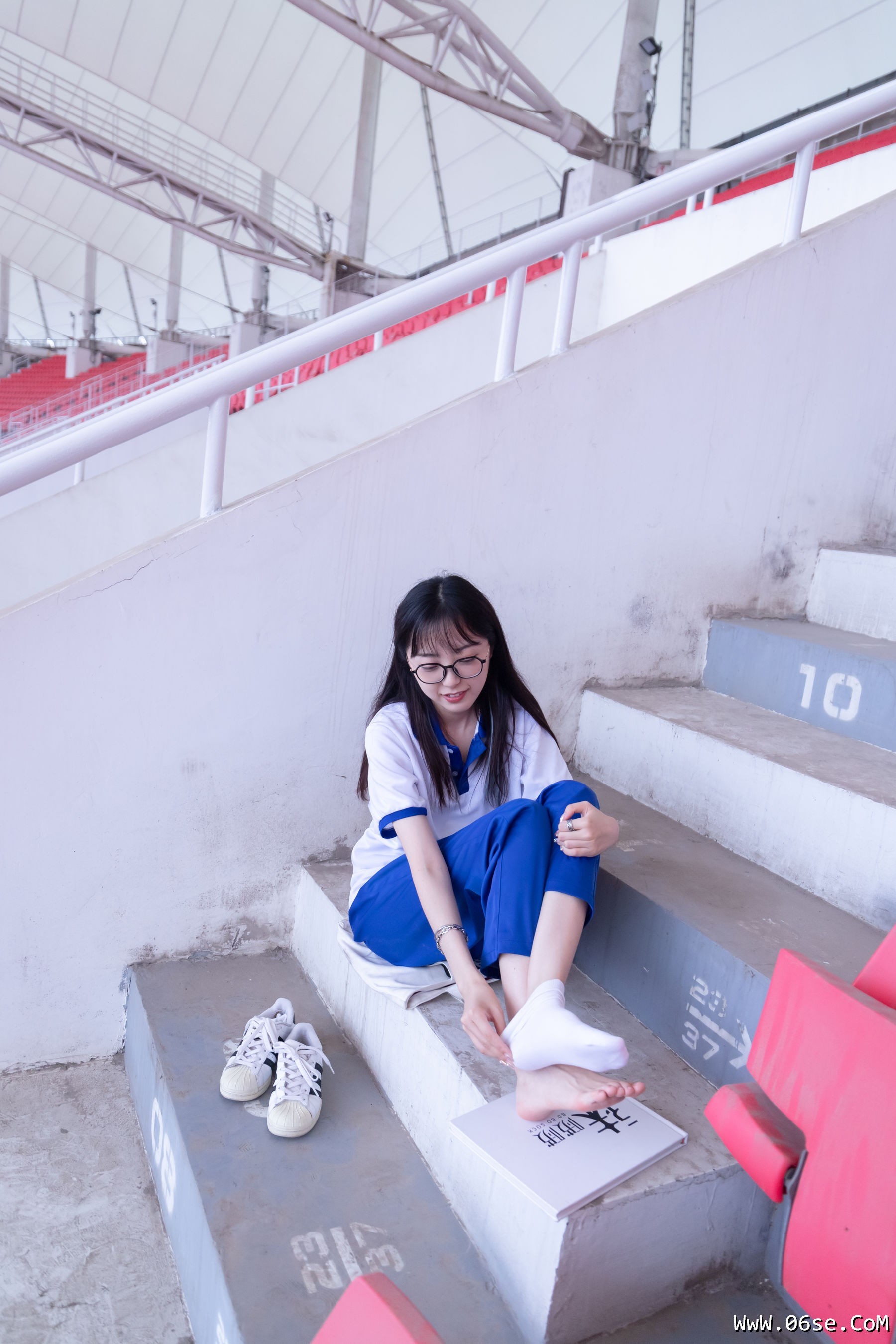 图片[109]-BoBoSocks袜啵啵 No.002 稚予-校服、贝壳头、白棉袜、裸足[139P]-六色网
