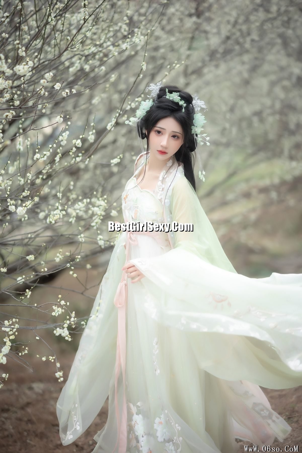 图片[15]-YiTuYu艺图语 Vol.3722 Qi Luo Sheng De Xiao Su Su[26P]-六色网