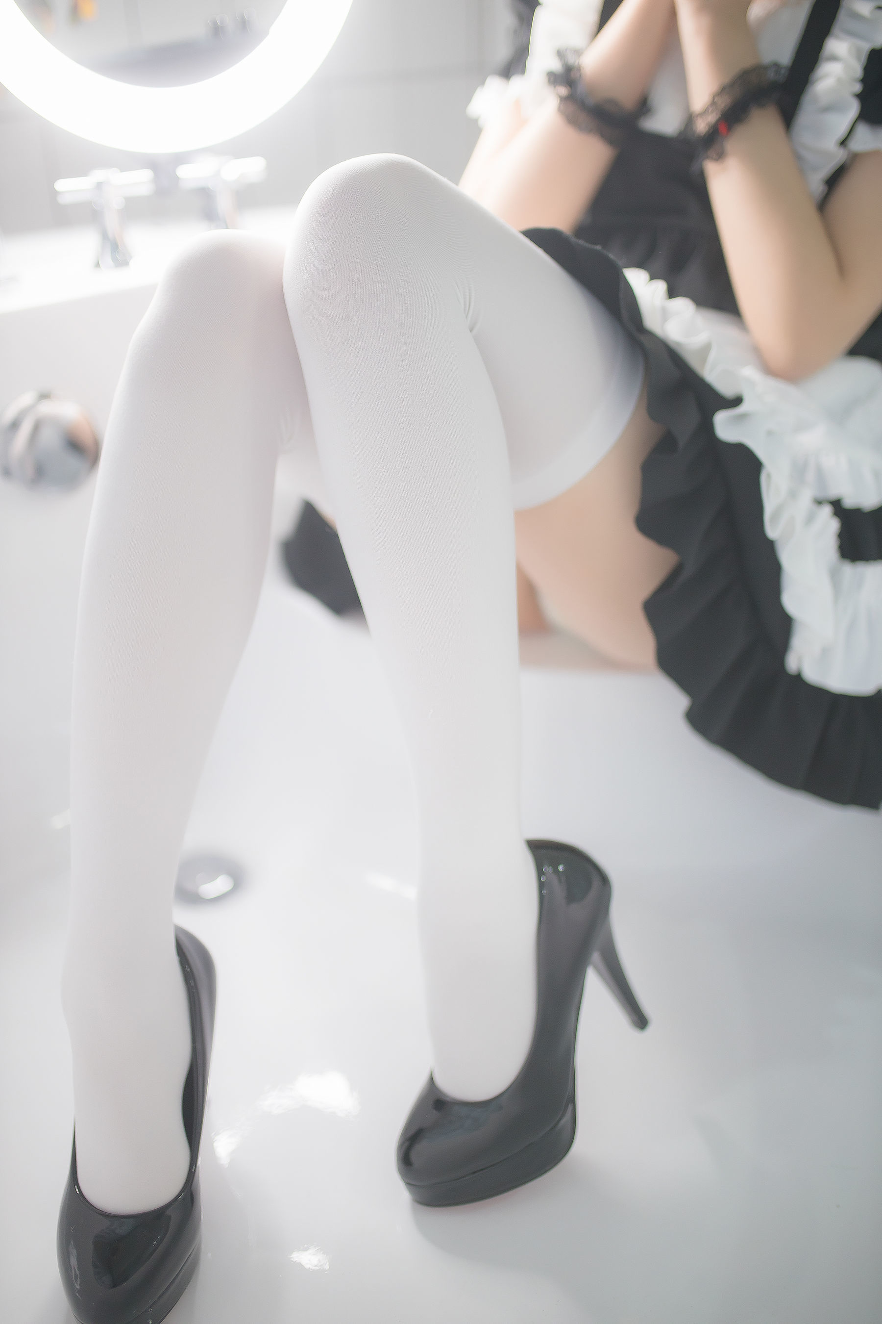 图片[28]-Cos小姐姐雪琪 白丝女仆[30P]-六色网