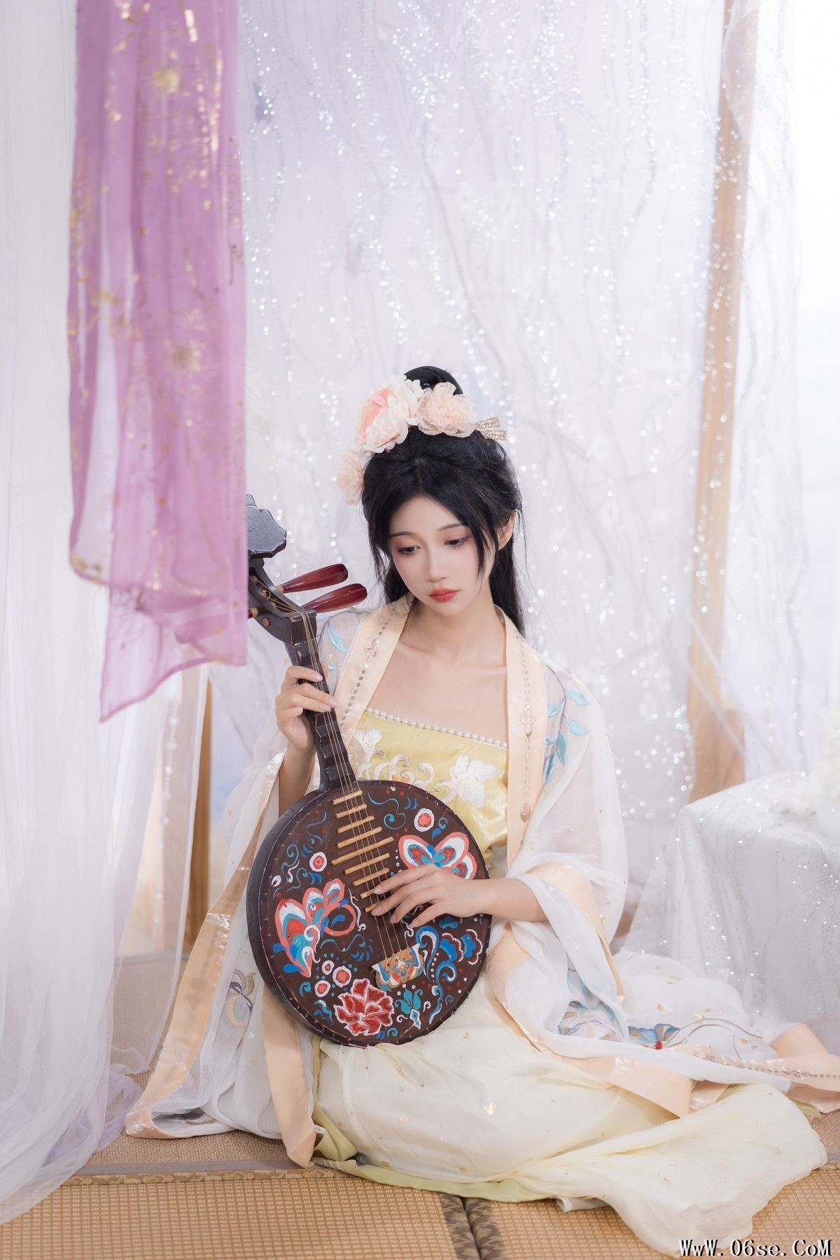 图片[16]-YiTuYu艺图语 Vol.4203 Qi Luo Sheng De Xiao Su Su[23P]-六色网