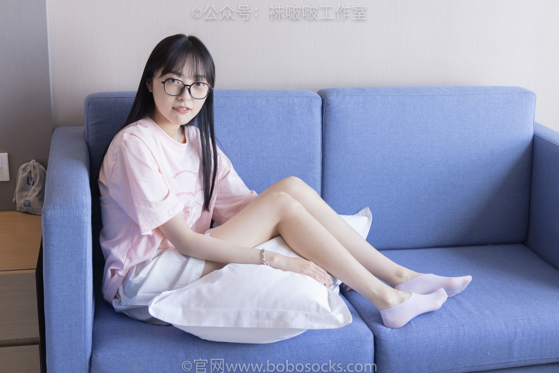 图片[34]-BoBoSocks袜啵啵 No.091 稚予-板鞋、淡粉色船袜、黑色船袜、裸足[148P]-六色网