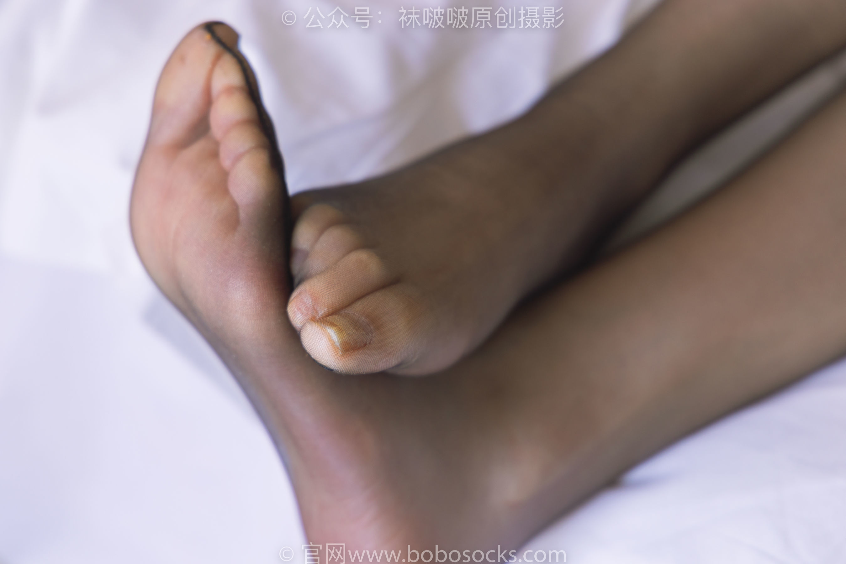图片[36]-BoBoSocks袜啵啵 No.216 小甜豆-两双高跟鞋、肉丝、油亮黑丝[145P]-六色网