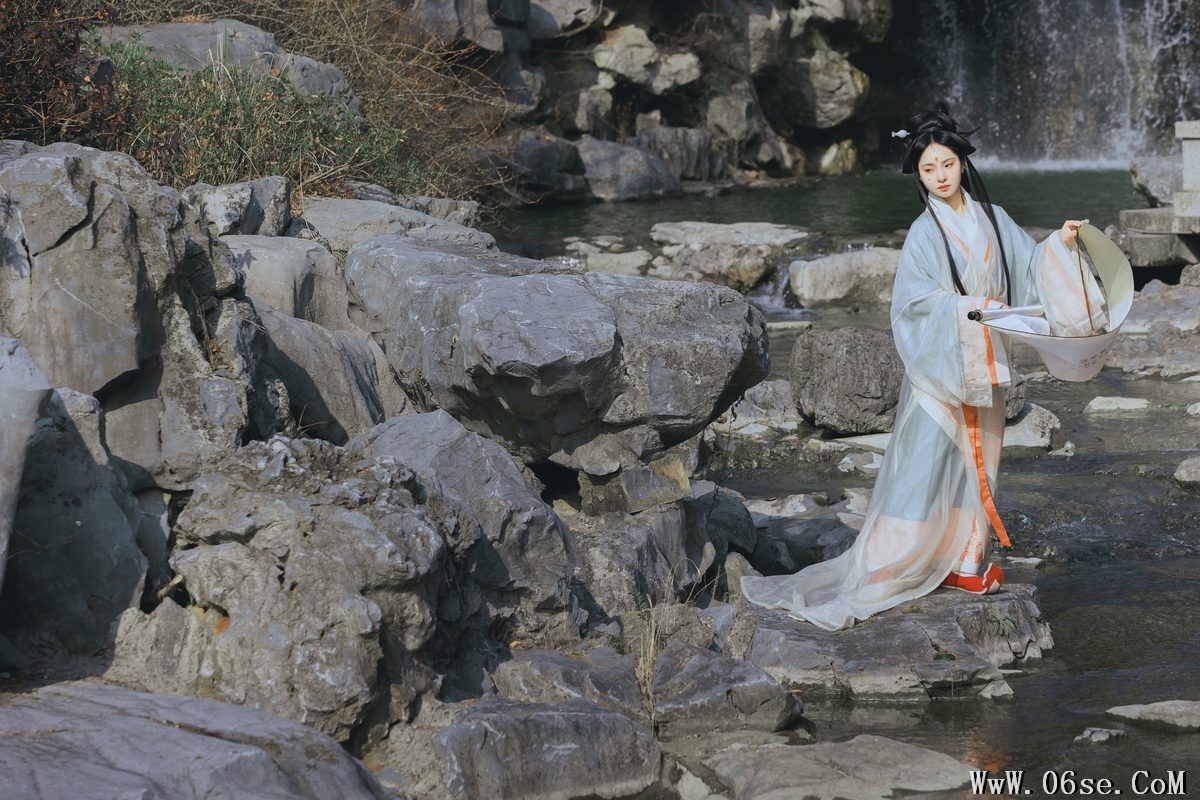 图片[14]-YiTuYu艺图语 Vol.3426 Yi Zhi Xiao Dong Li[34P]-六色网
