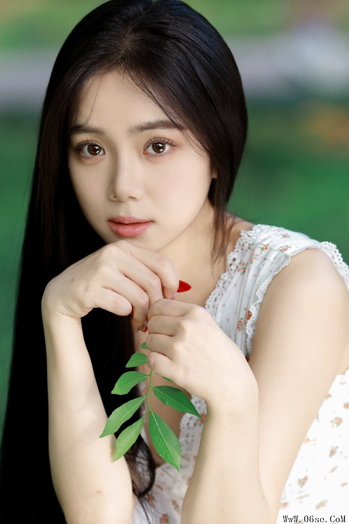 YiTuYu艺图语 Vol.6990 Wo Bu Shua Niao[25P]-六色网