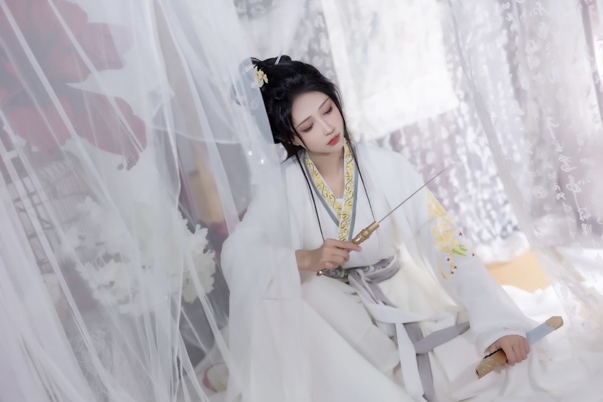 图片[23]-YiTuYu艺图语 Vol.3755 Qi Luo Sheng De Xiao Su Su[26P]-六色网