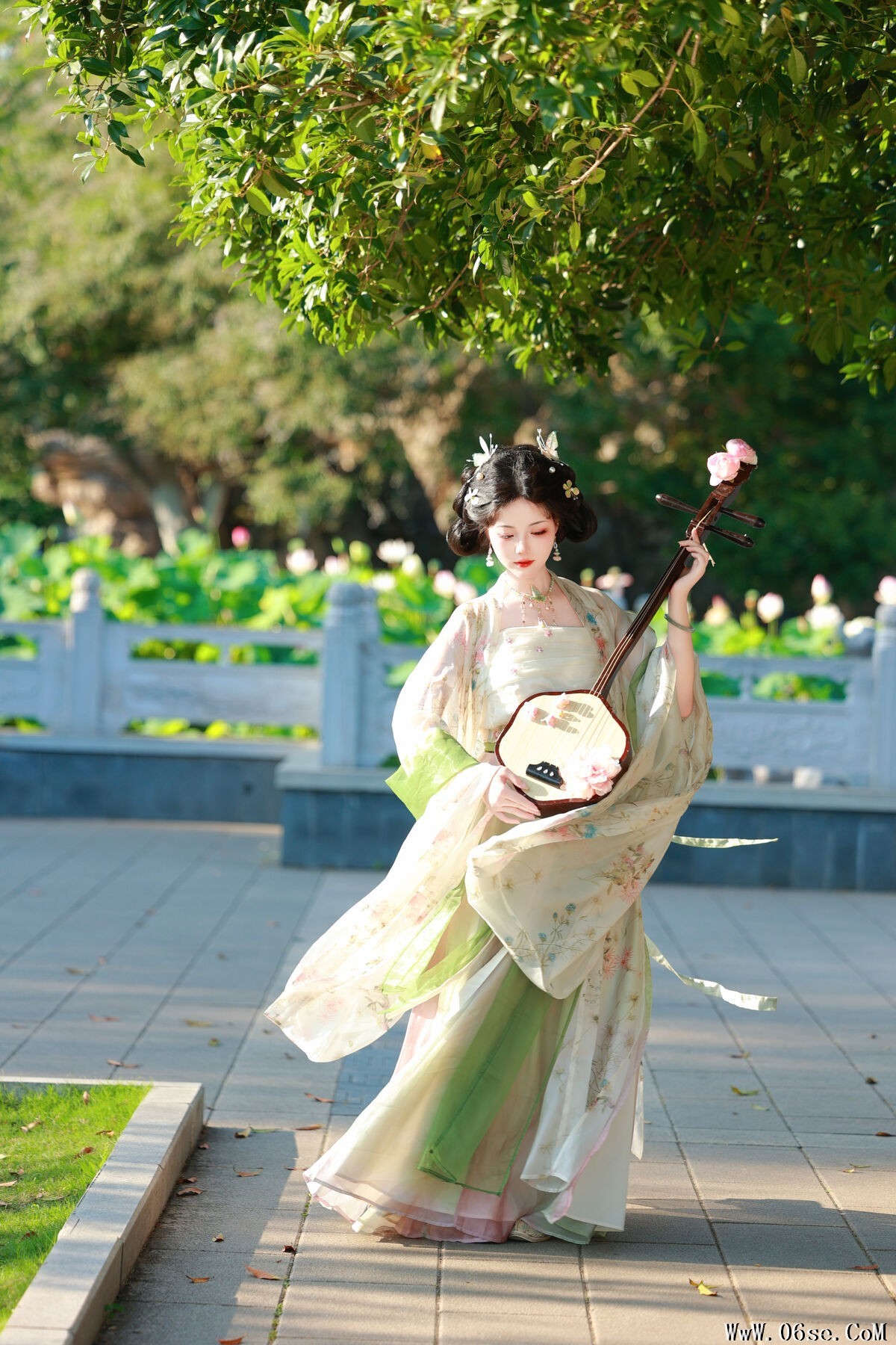 图片[16]-YiTuYu艺图语 Vol.7579 Yu Xiao Li Lili[38P]-六色网