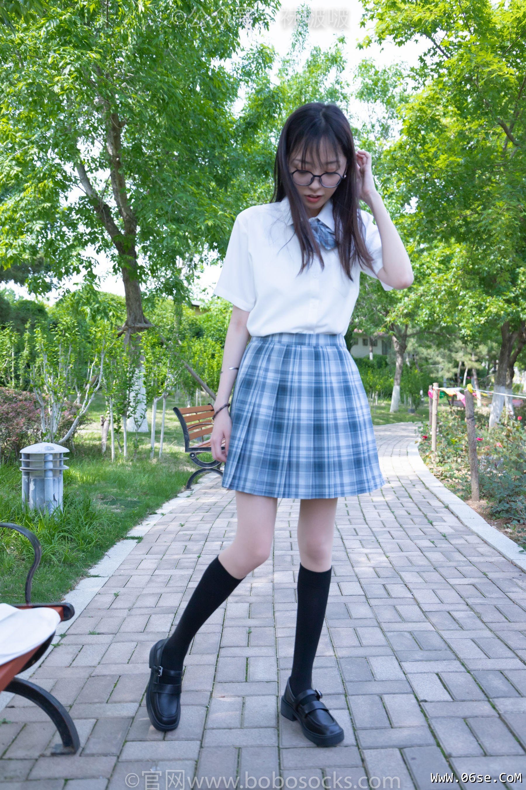 图片[7]-BoBoSocks袜啵啵 No.007 稚予-JK制服、皮鞋、黑色中筒棉袜、肉丝[143P]-六色网