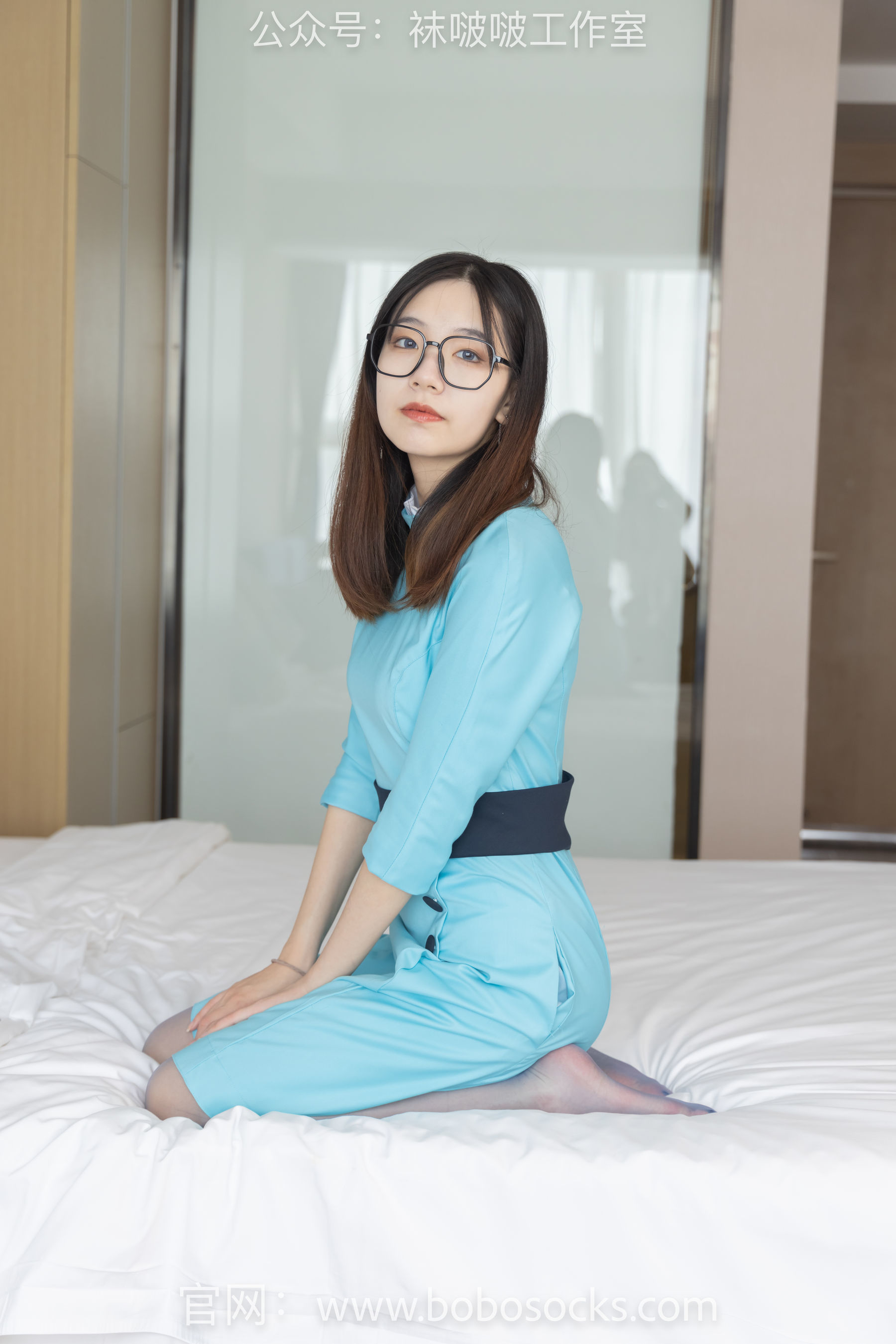 图片[114]-BoBoSocks袜啵啵 No.105 小甜豆-空姐制服、高跟鞋、蓝色丝袜[140P]-六色网