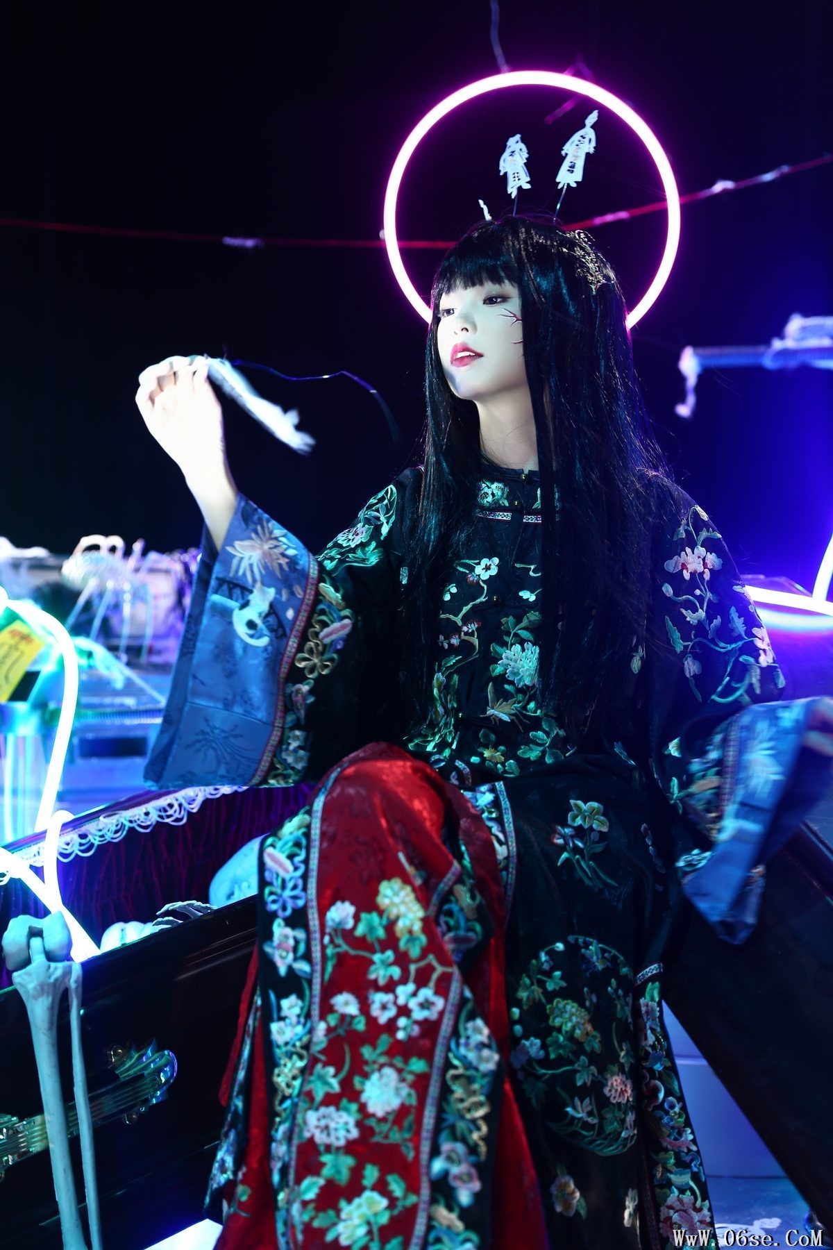 图片[19]-YiTuYu艺图语 Vol.5202 Huai Li Mao OVO[23P]-六色网
