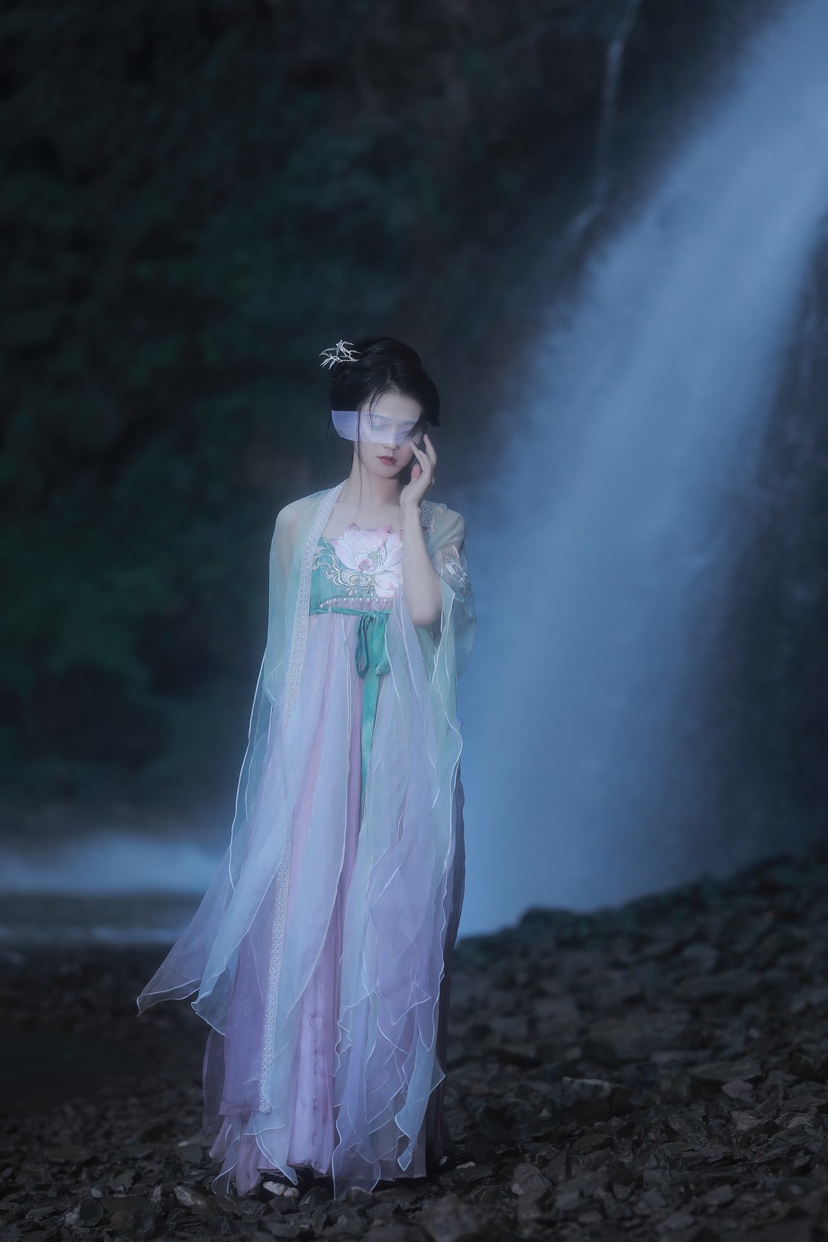 图片[18]-YiTuYu艺图语 Vol.5506 Wu Sui[28P]-六色网