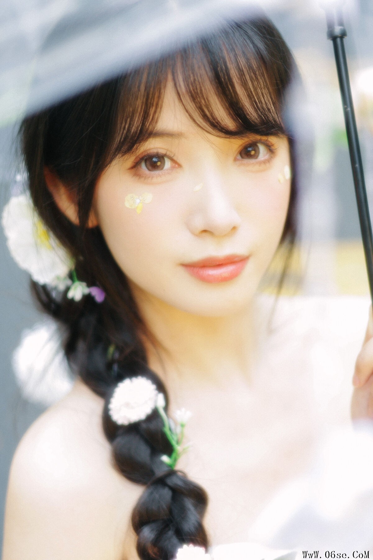 YiTuYu艺图语 Vol.7586 Yi Zhi A Meng Zai[26P]-六色网