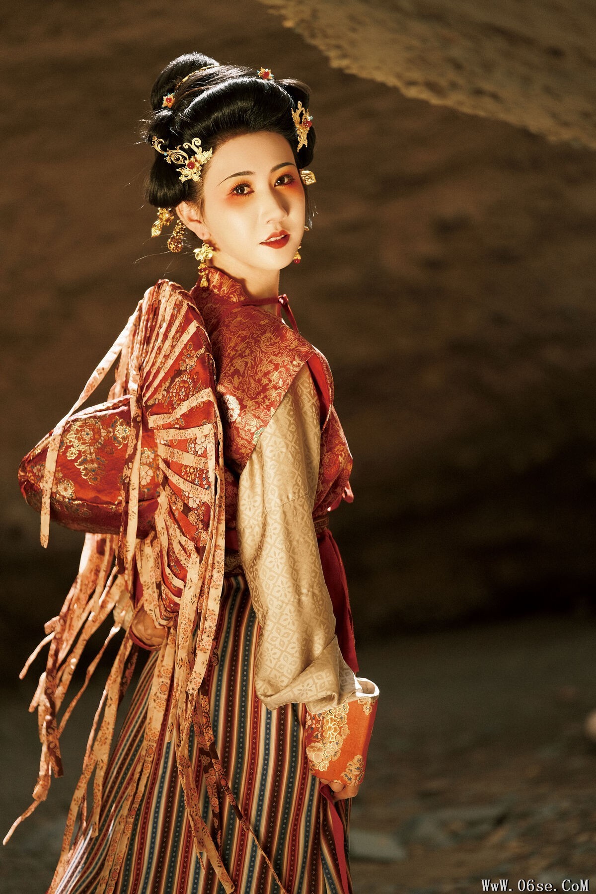 图片[6]-YiTuYu艺图语 Vol.7732 Xiao Bei Ke Qing Bu Yao Fang Qi[25P]-六色网