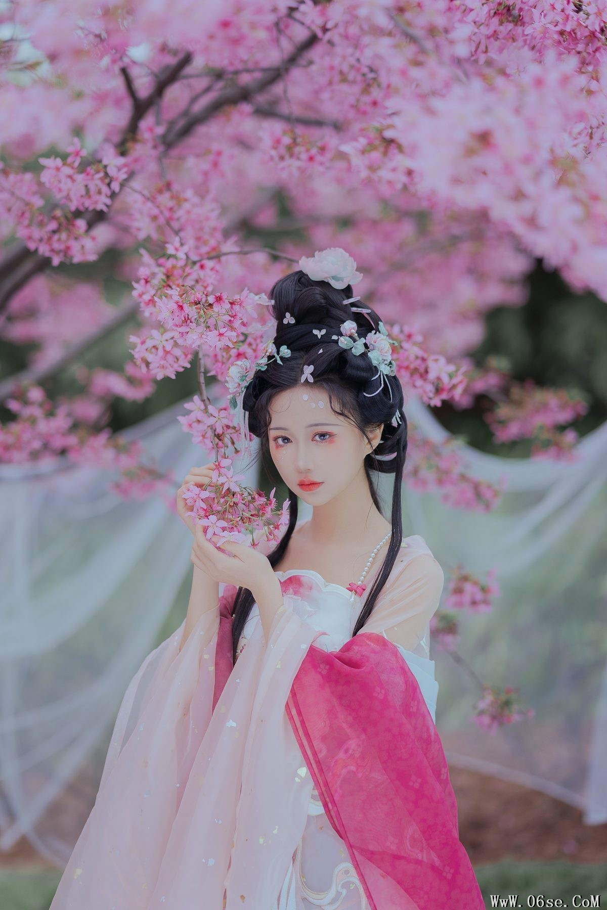 图片[30]-YiTuYu艺图语 Vol.4190 Qi Luo Sheng De Xiao Su Su[36P]-六色网