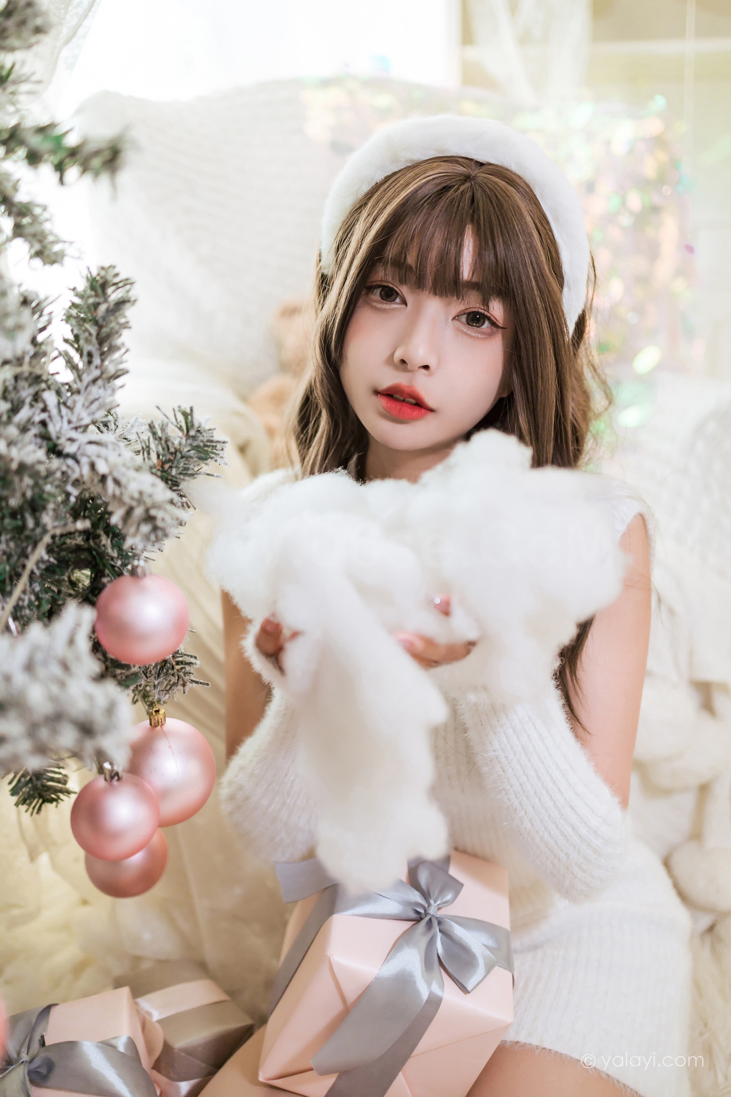 图片[39]-雅拉伊 – 阿禾《圣诞礼物》[41P]-六色网
