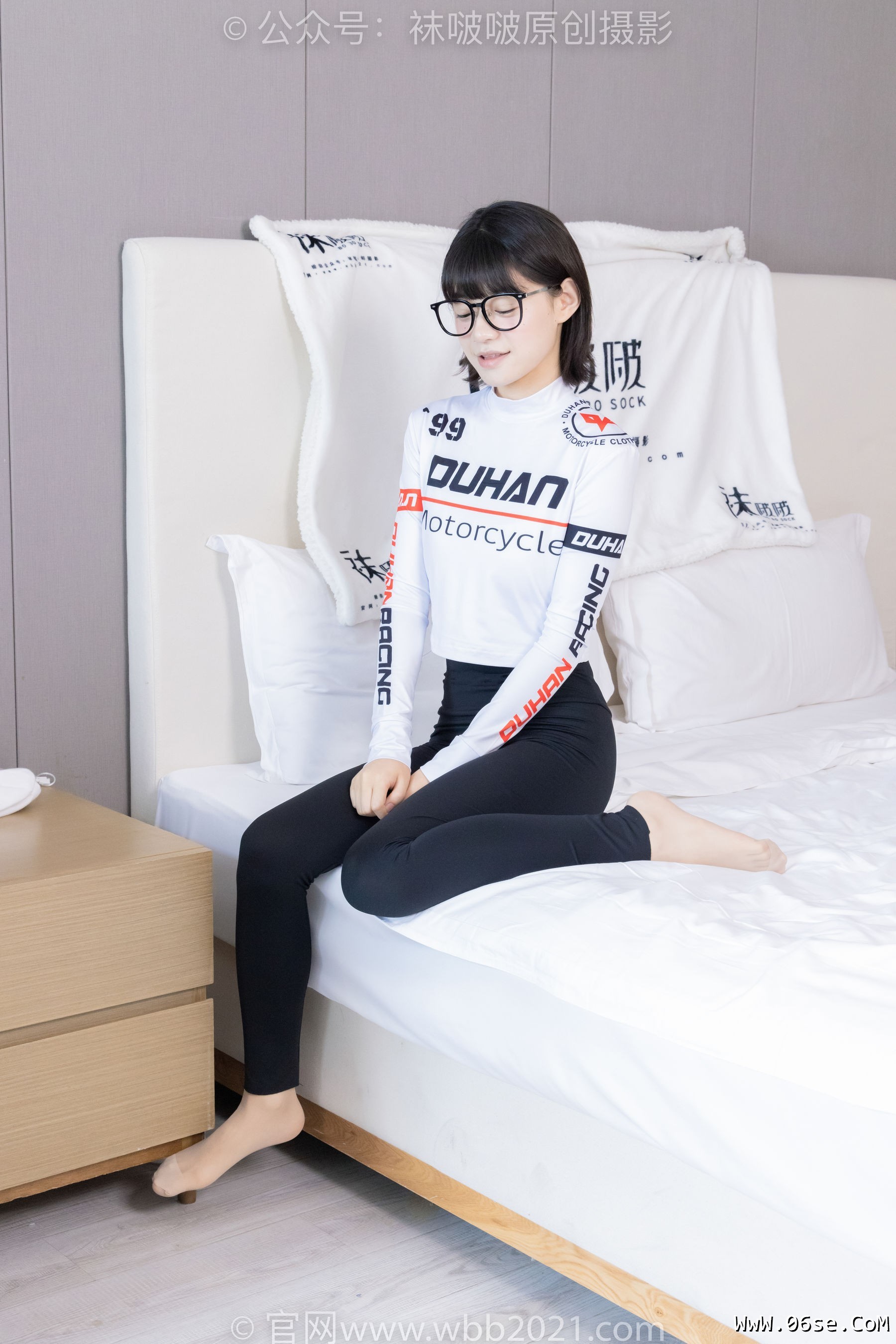 图片[41]-BoBoSocks袜啵啵 No.410 糯米 -运动鞋、白棉袜、肉丝、瑜伽裤裤里丝[145P]-六色网