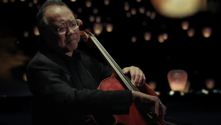  - 群星陨落的2020，马友友现场演奏缅怀逝者，第一秒就让人泪崩