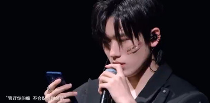 - 宋亚轩 给我一个吻