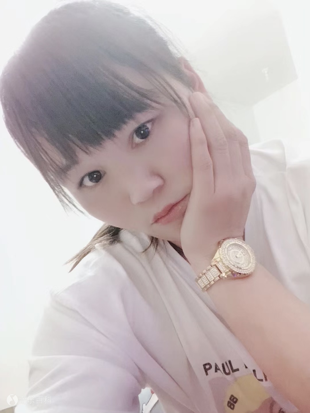 令狐梦晨
